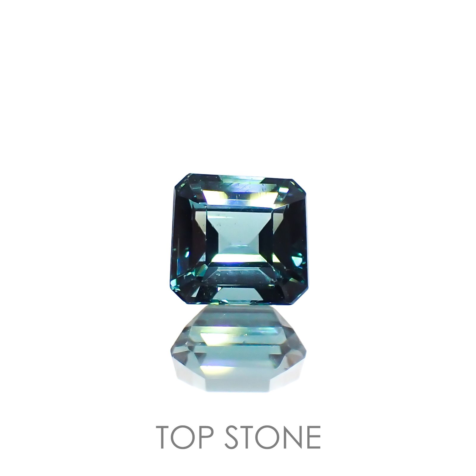 ブルートルマリン(宝石名トルマリン)アフガニスタン産 0.82ct 識別済[220115310]5.4x5.1mm前後 | TOP  STONE(トップストーン)