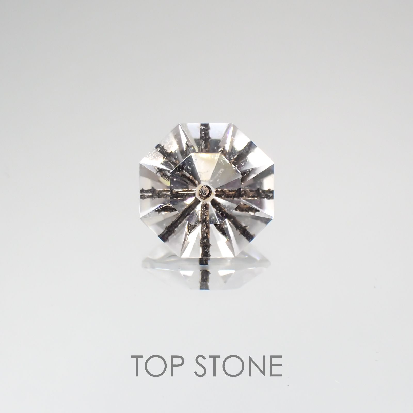 ◇オクタゴンカット◇トルマリンインクォーツ ブラジル産 ルース 8.42ct[210410532]13.6×13.5mm前後