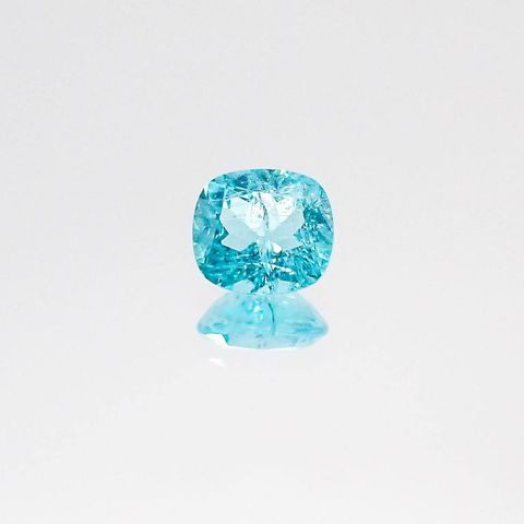 パライバトルマリン(宝石名トルマリン/別名パライバ・トルマリン)ブラジル・キントス鉱山産 0.361ct ソ付(宝貴協)[220817268]4.74x4.3mm前後