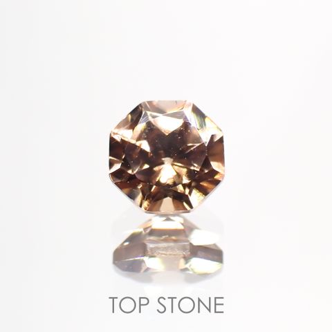 ◇オクタゴンカット◇シナモンカラージルコン(宝石名ジルコン) カンボジア産 0.88ct 識別済[210410482]5.2×5.1mm前後