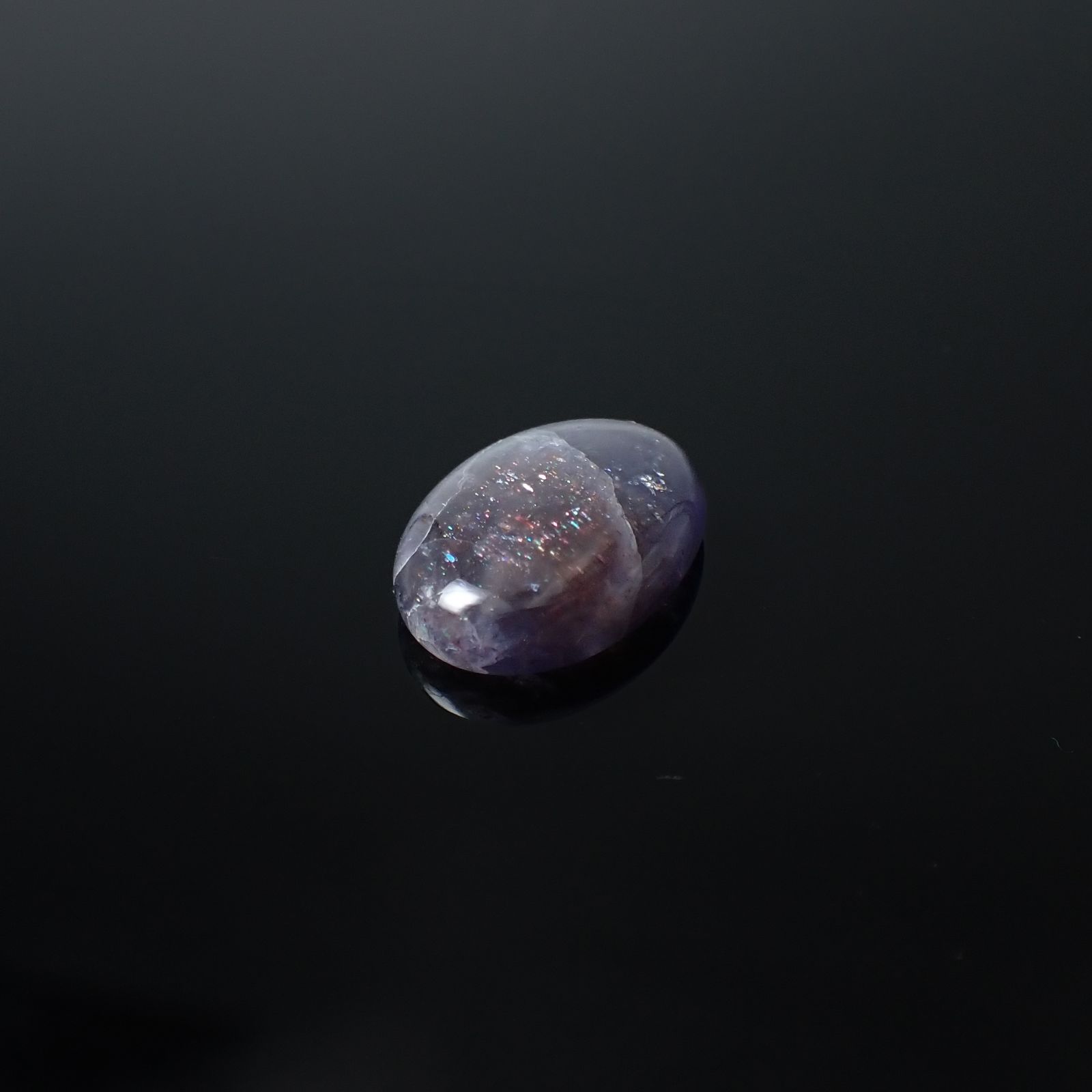 ブラッドショットアイオライト インド産 6.64ct[240226179]16.3x12mm前後