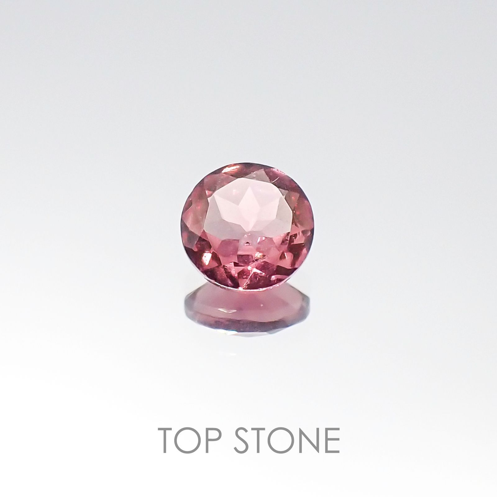 カラーチェンジマラヤガーネット タンザニア産 ルース 0.49ct[20096101]5×4.9mm前後