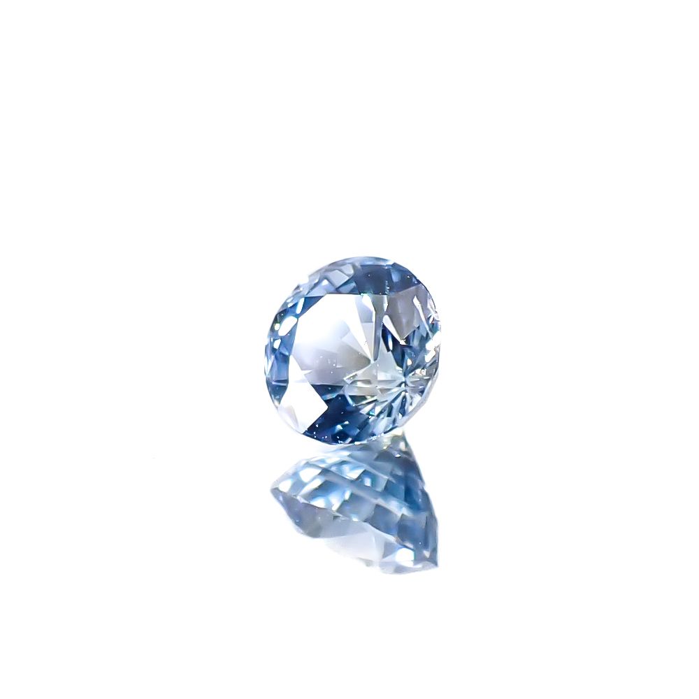 アイスブルーサファイア スリランカ産 0.32ct [250129733]3.8x3.8mm前後