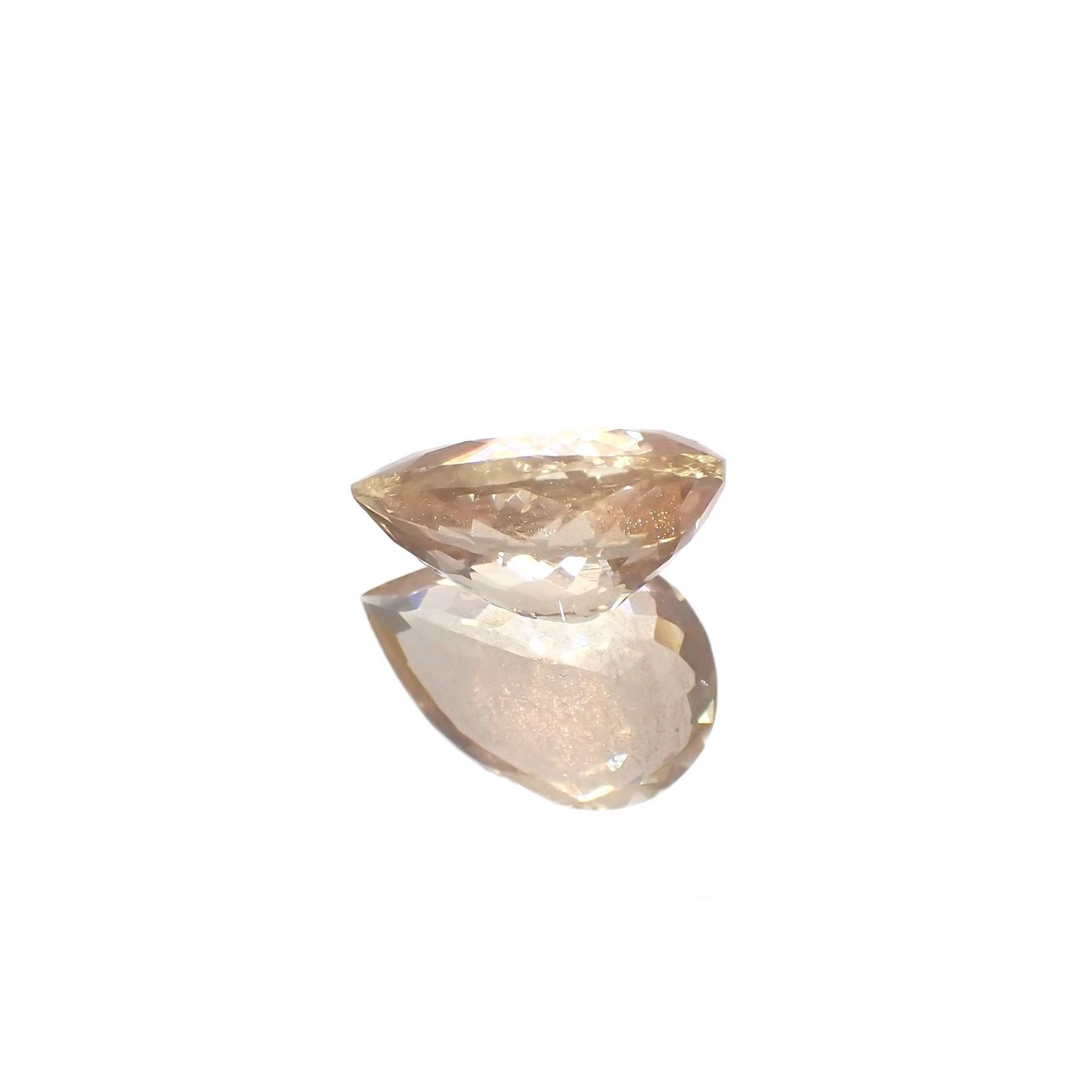 オレゴンサンストーン アメリカ・オレゴン州産 3.45ct / 12.9x8.7mm前後 [260618712]
