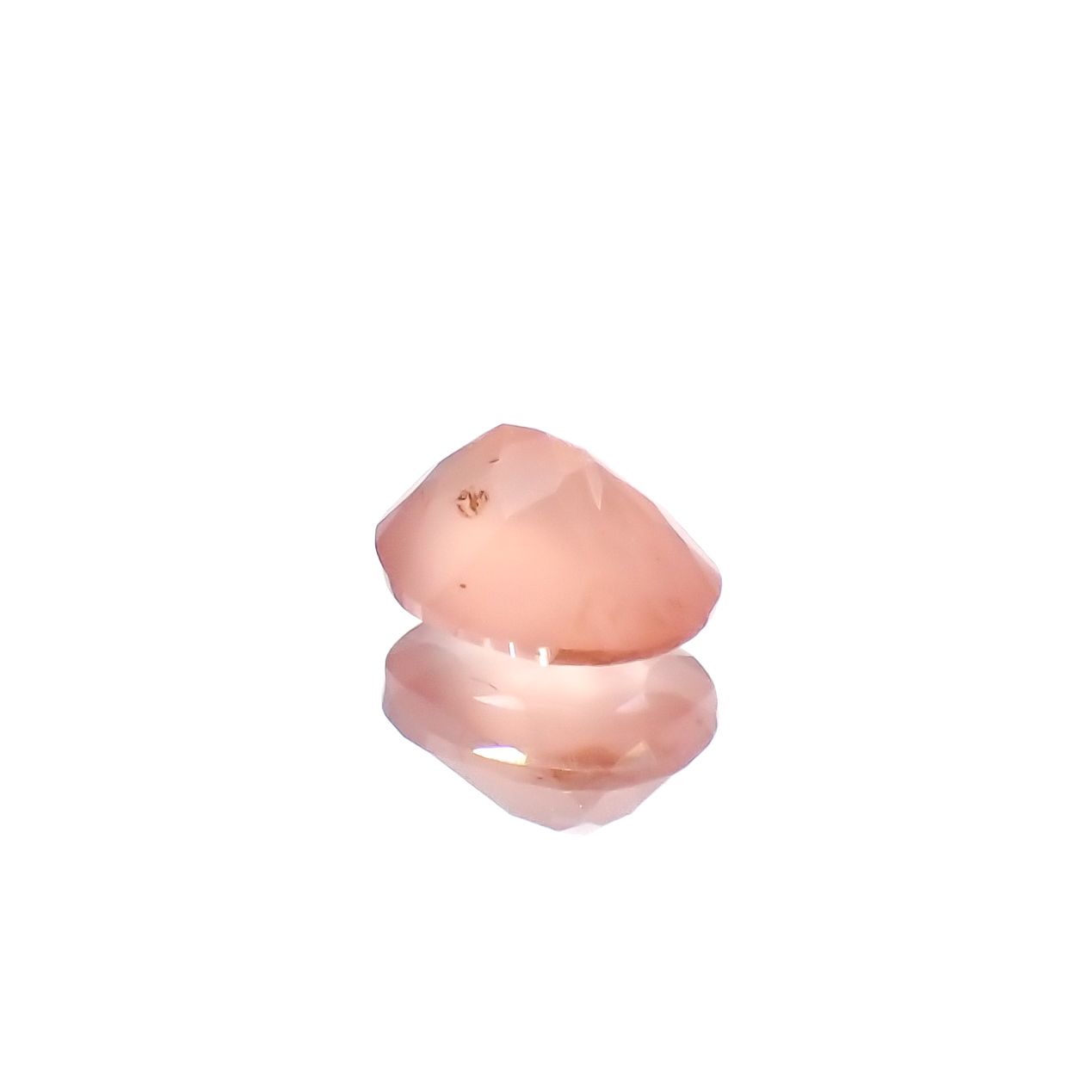 ロードクロサイト 日本・北海道産 0.54ct[240125331]5.6x4.2mm前後