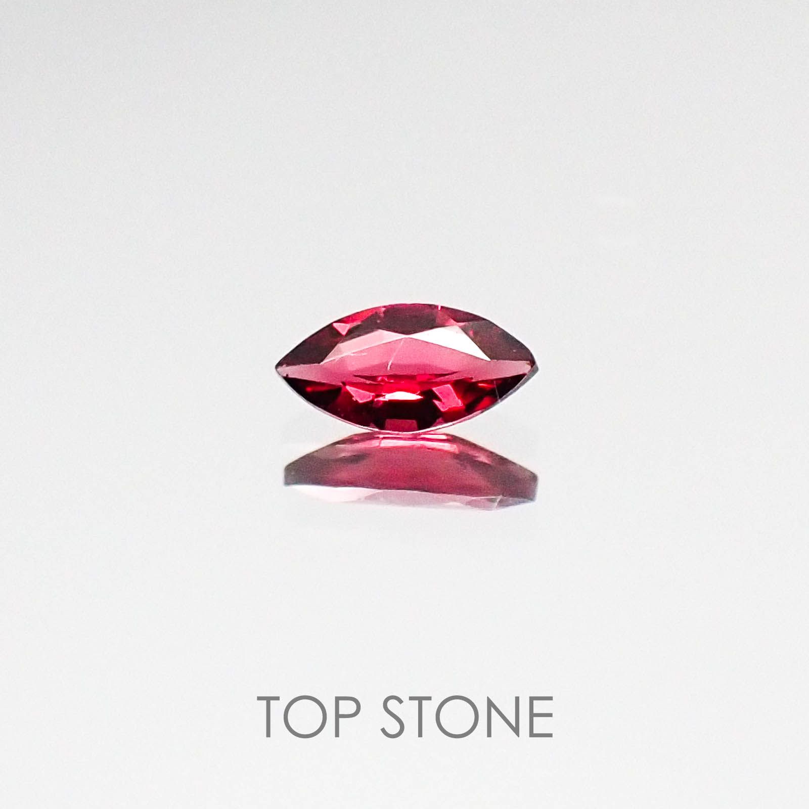 レッドスピネル タンザニア産 ルース 0.13ct[20073923]5×2.5mm前後