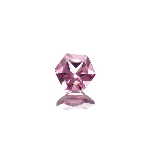 ◇ヘキサゴンカット◇カラーシフト マラヤガーネット(宝石名ガーネット)タンザニア産 0.70ct 識別済[220817562]5.1x5.1mm前後
