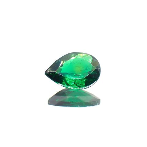 ツァボライト(宝石名グリーン グロッシュラー・ガーネット) タンザニア産 ソ付(彩珠) 0.618ct / 6.9x4.9mm前後 [21069915]