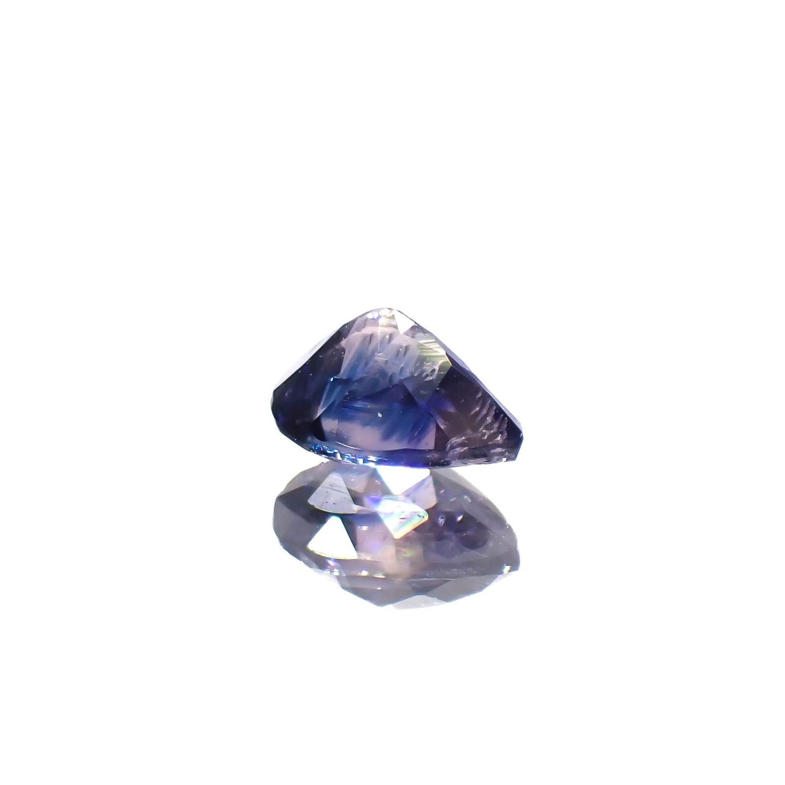ウィンザーサファイア タンザニア・ウィンザー産 0.32ct[230521975]4.6x3.6mm前後