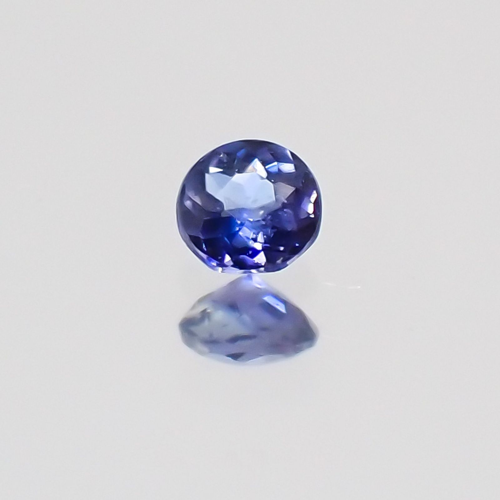 ベニトアイト アメリカ産 ルース 0.053ct[20129036]2.3×2.3mm前後