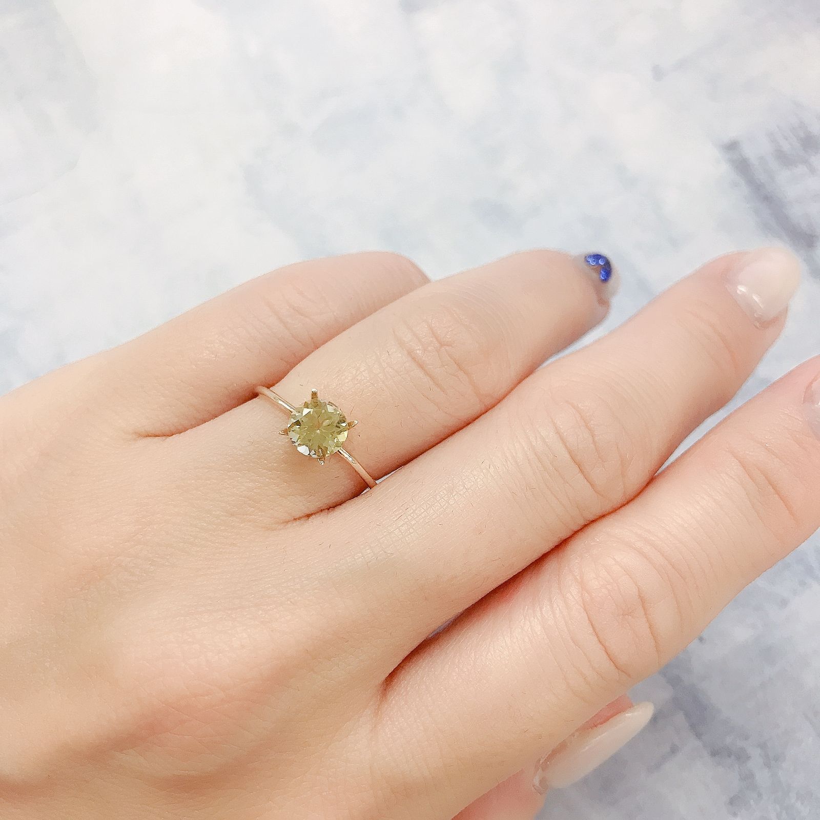 イエローベリル(宝石名イエロー・ベリル)ブラジル産 0.88ct 識別済[220515857]6x6mm前後