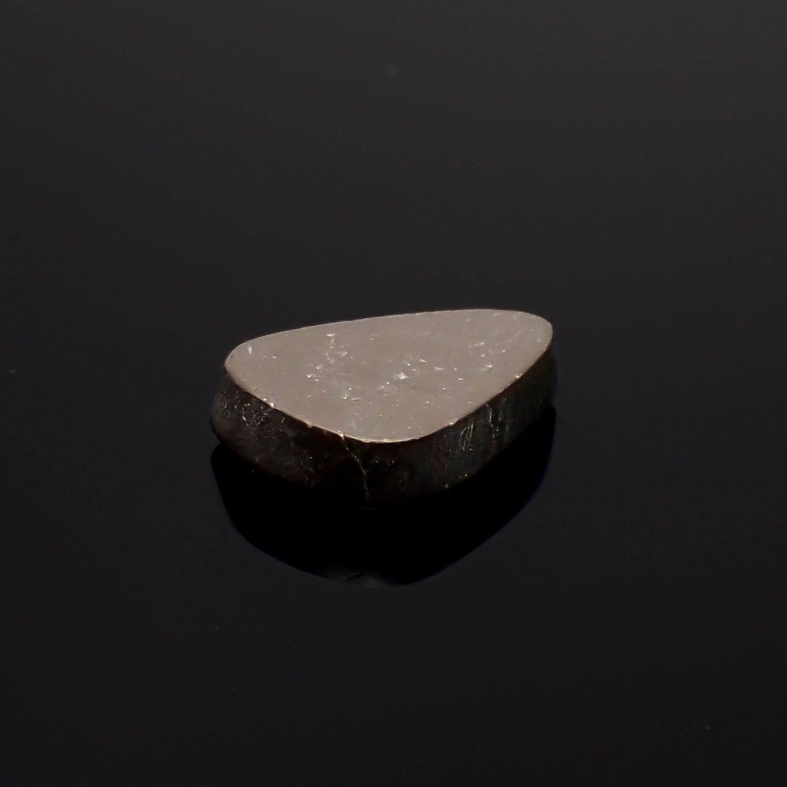 アンモライト トリプレット カナダ産 5.87ct[230823119]9.1x15.2mm前後