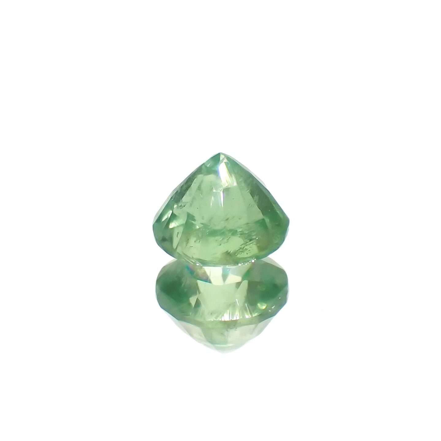 グリーンカイヤナイト タンザニア産 1.26ct[230220576]6x5.9mm前後