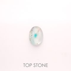 アホイトインクォーツ(宝石名アホアイト イン クォーツ) 南アフリカ・メッシーナ鉱山産 2.679ct ソ付(彩珠)[210711689]11.1×8mm前後