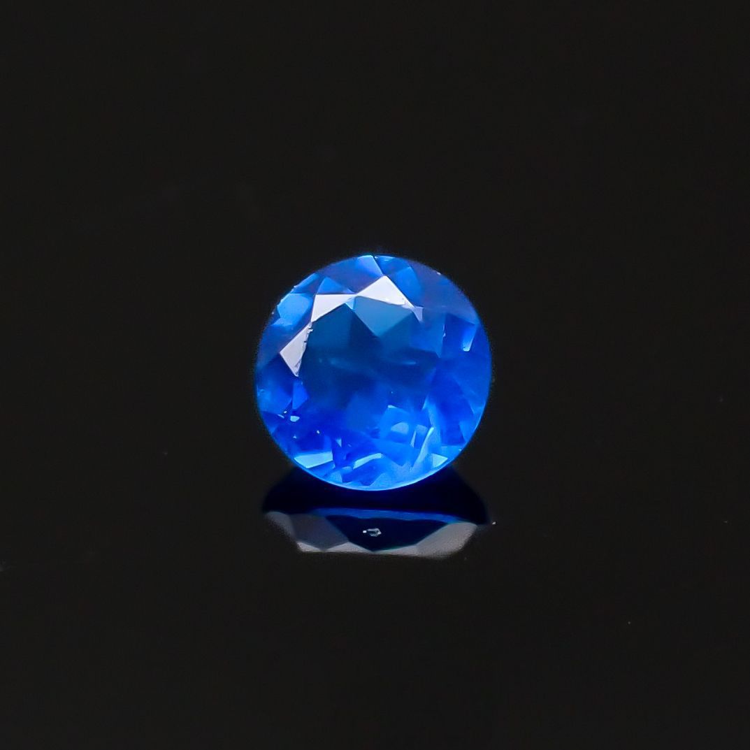 アウイナイト フルオレッセンス ドイツ産 0.049ct[220917692]2.5x2.5mm 