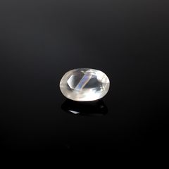 マラウイムーンストーン マラウイ共和国産 3.74ct / 12.1x8.4mm前後 [260331823]