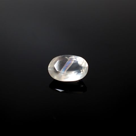 マラウイムーンストーン マラウイ共和国産 3.74ct / 12.1x8.4mm前後 [260331823]