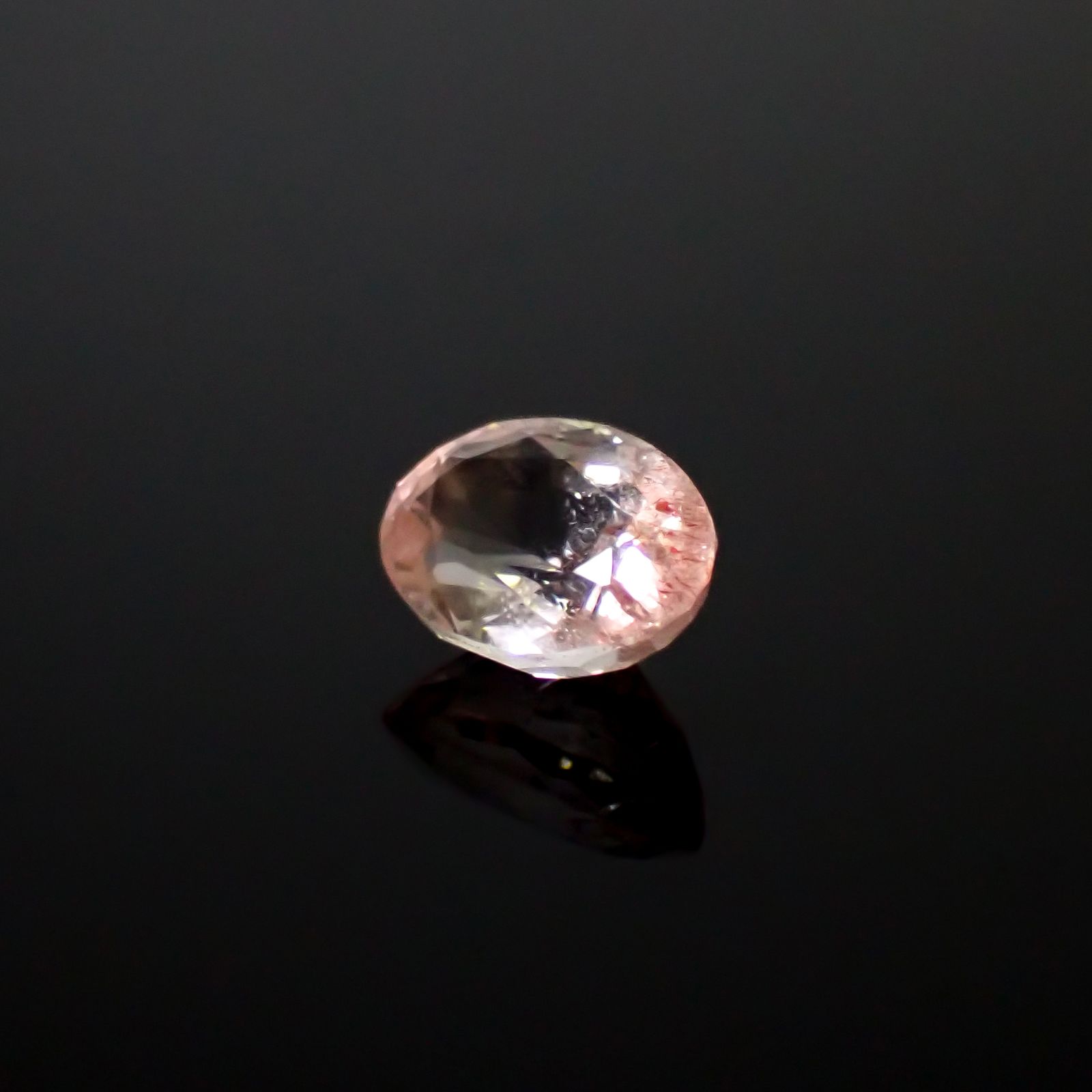 ストロベリークォーツ カザフスタン産 1.35ct [250330035]8.2x6mm前後