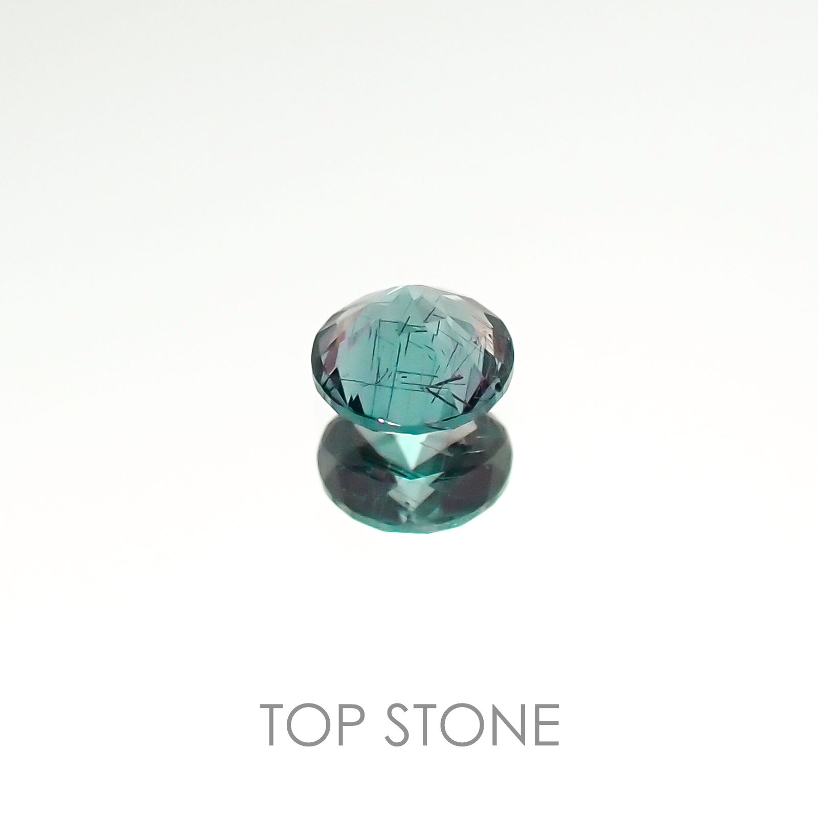 カラーチェンジガーネット(アレキタイプ) マダガスカル・ベキリー産 ルース 0.17ct[20106627]3.3×3.3mm前後