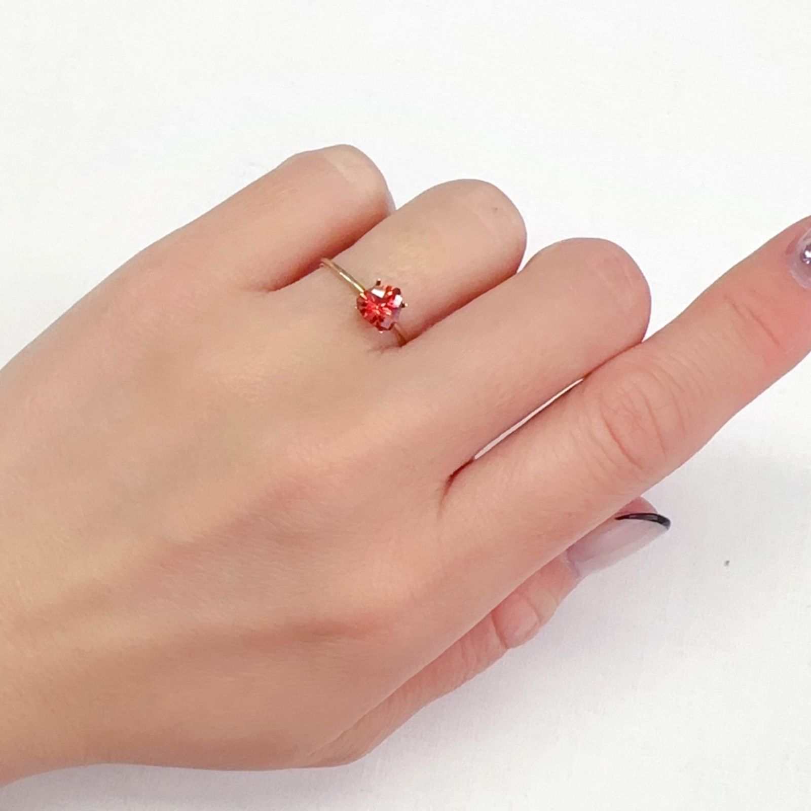 ◇チェッカーカット◇アンデシン(宝石名アンデシン/ラブラドライト)チベット産 0.67ct 識別済[240225968]6x6mm前後