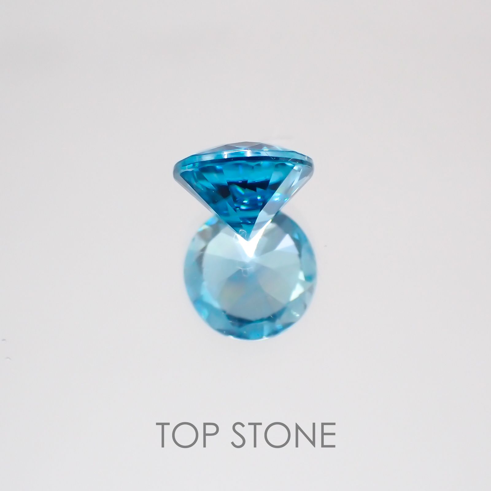 ブルージルコン(宝石名ジルコン) カンボジア産 1.84ct 識別済[20063092]6.7×6.7mm前後