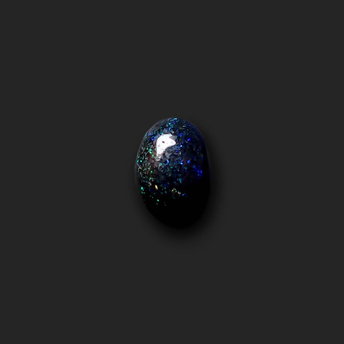 ブラックマトリックスオパール(宝石名オパール/加熱処理)オーストラリア産 1.81ct 識別済[250330130]9.3x6.9mm前後