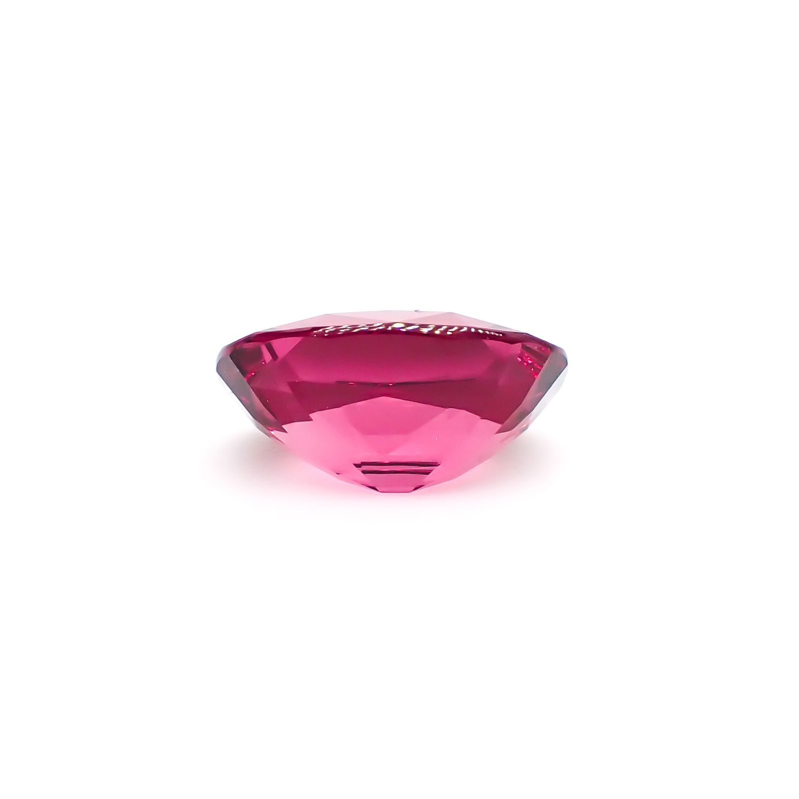 ホットピンクスピネル タンザニア・マヘンゲ産 3.07ct / 10x8mm前後 [260732610]