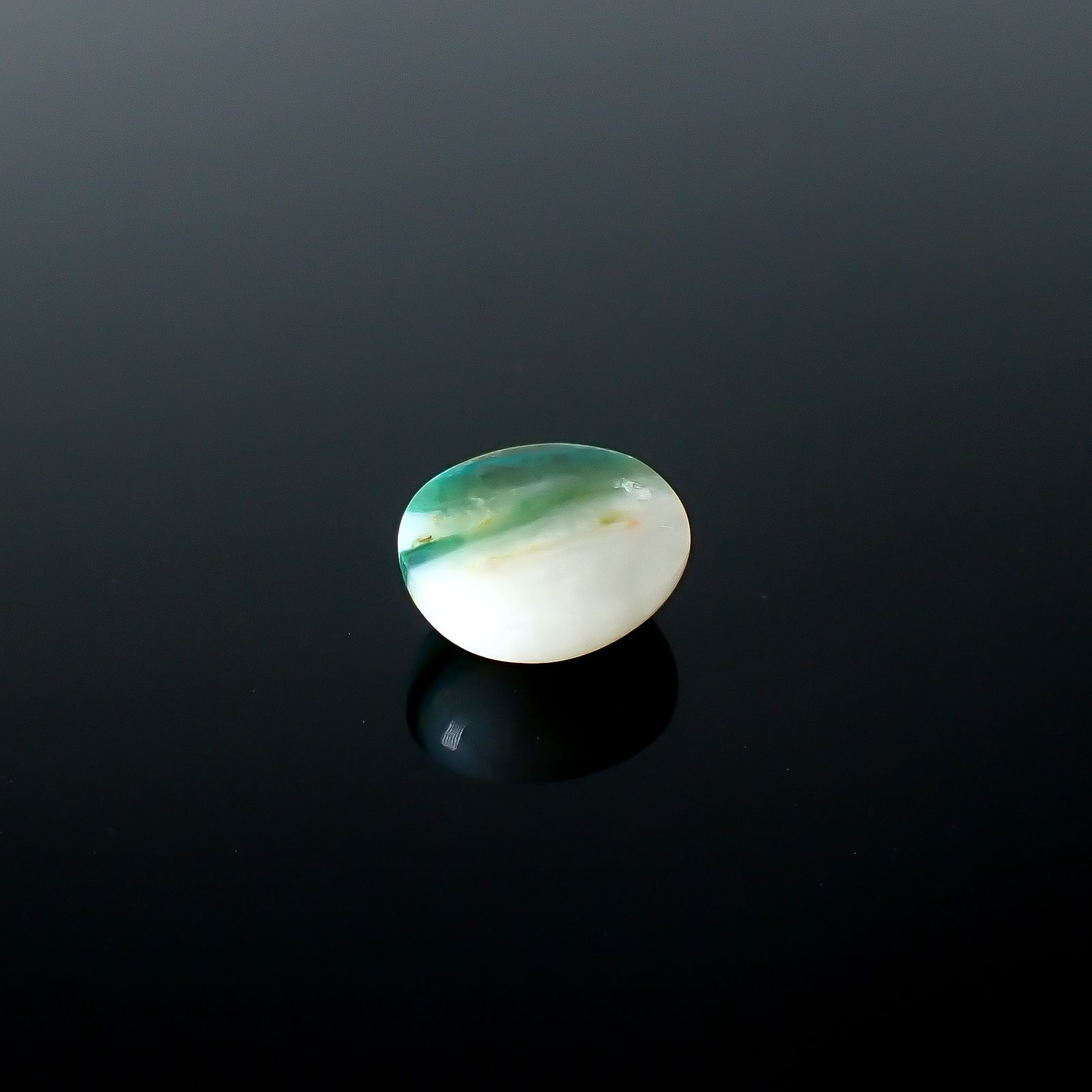 ブルーオパール ペルー産 3.89ct [250730729]11.3x9.6mm前後