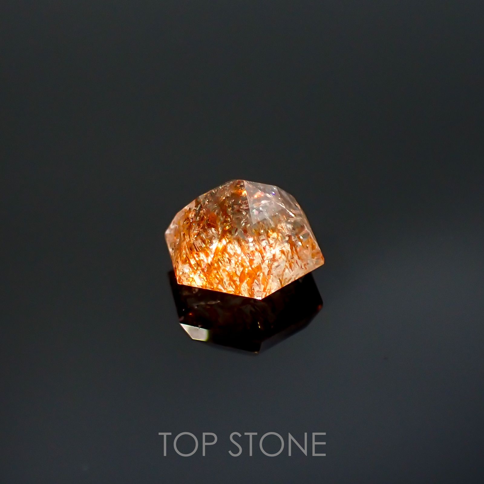 ◇ヘキサゴンカット◇イリュージョンサンストーン インド産 1.24ct[220115493]6.5x6.5mm前後