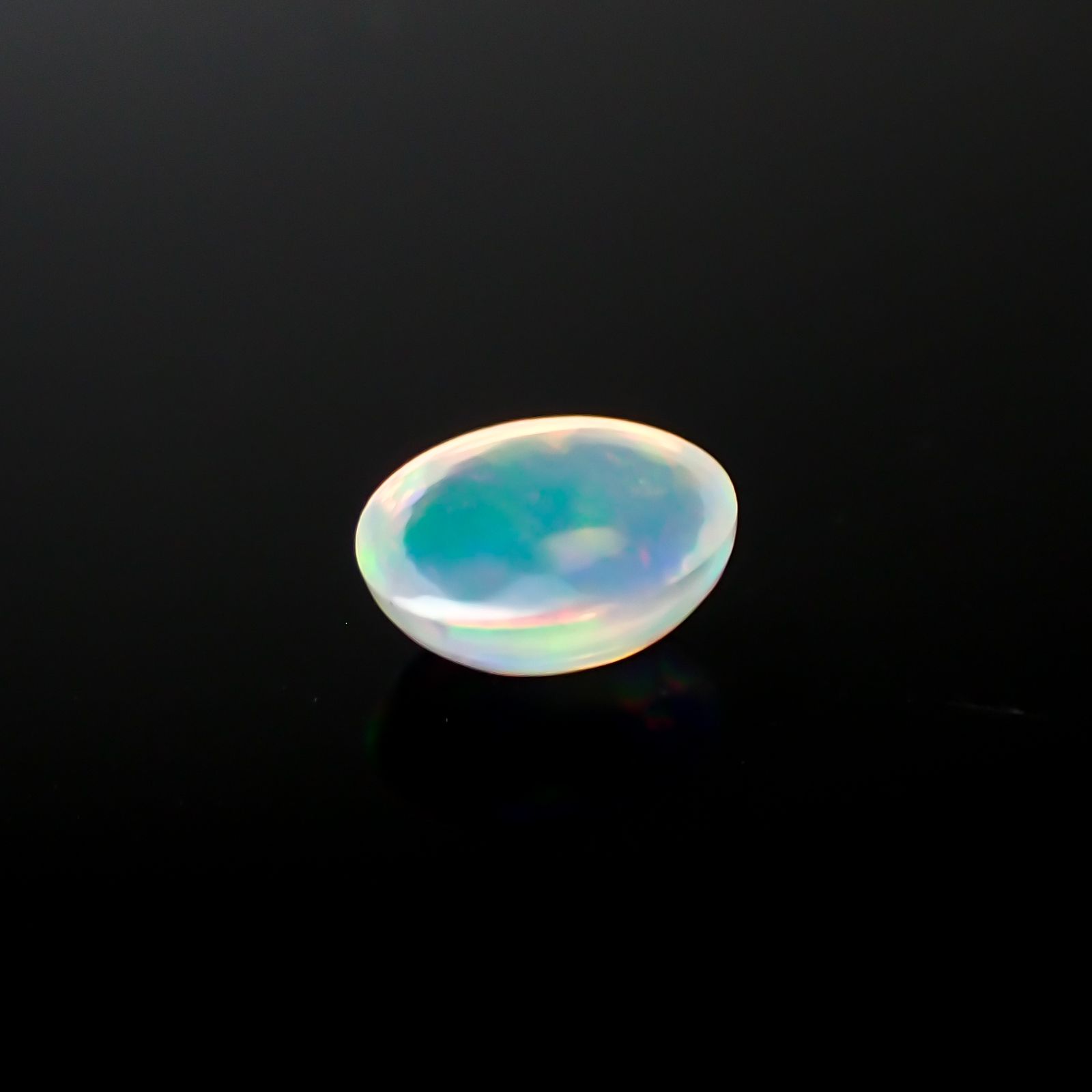 エチオピアオパール エチオピア産 0.74ct[230321041]7.7x6mm前後