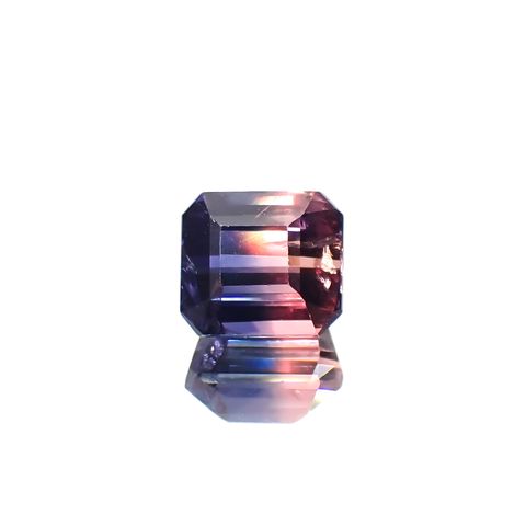 ウィンザーサファイア 非加熱 タンザニア・ウィンザー産 1.00ct[230722839]5.1x4.6mm前後
