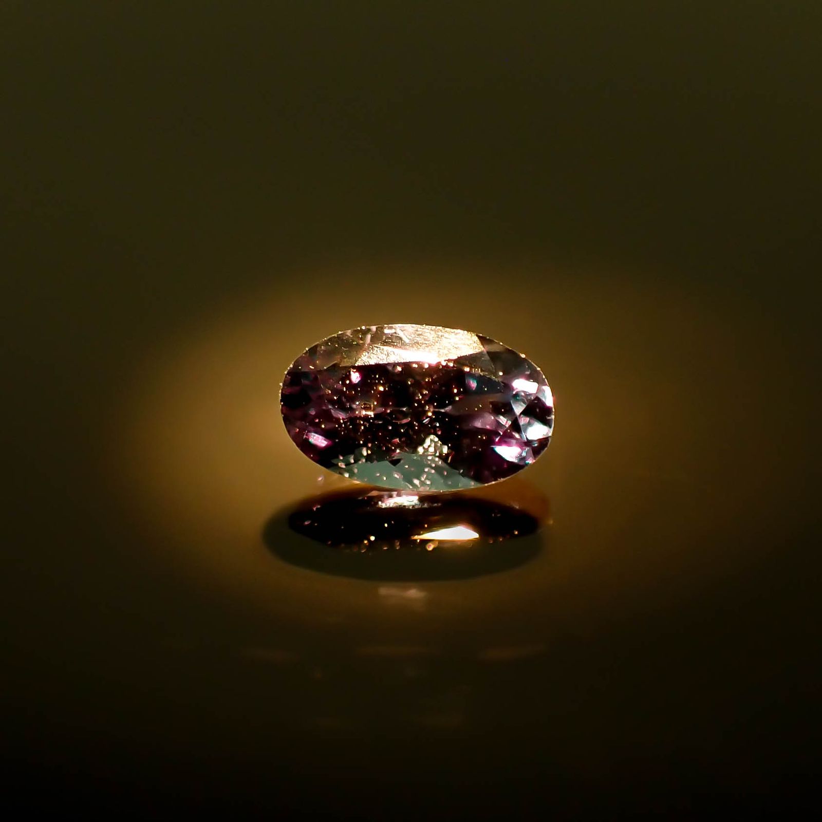 ベキリーブルーガーネット（カラーチェンジガーネット アレキタイプ） マダガスカル・ベキリー産 0.29ct[231224763]5x3.1mm前後