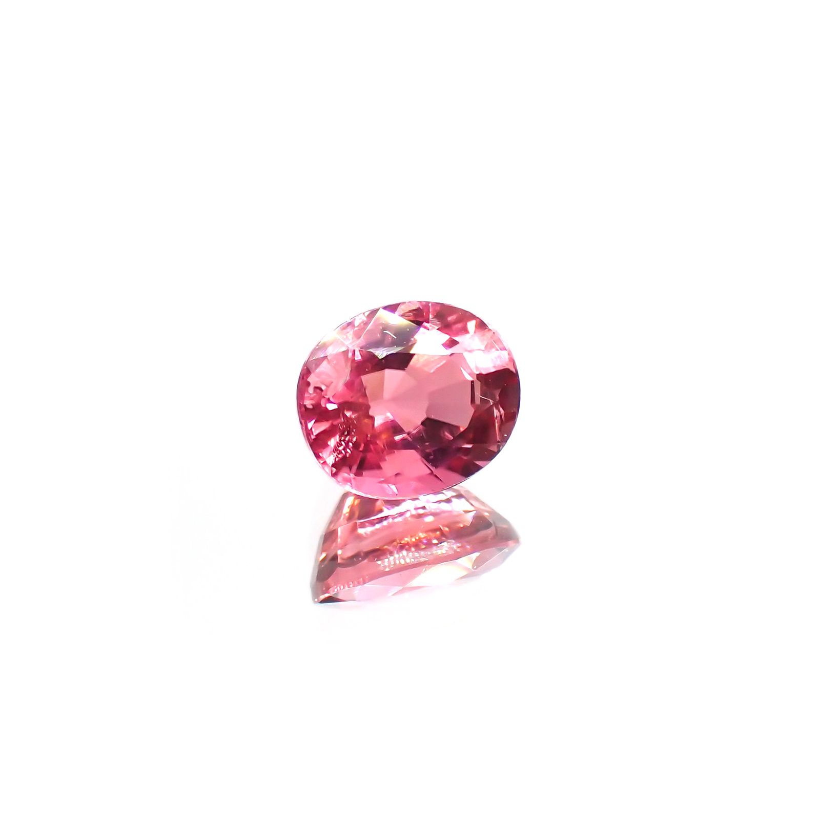 ローズピンクトルマリン(宝石名ピンク・トルマリン)ブラジル/アフリカ産 1.15ct 識別済[220114855]6.9x5.8mm前後