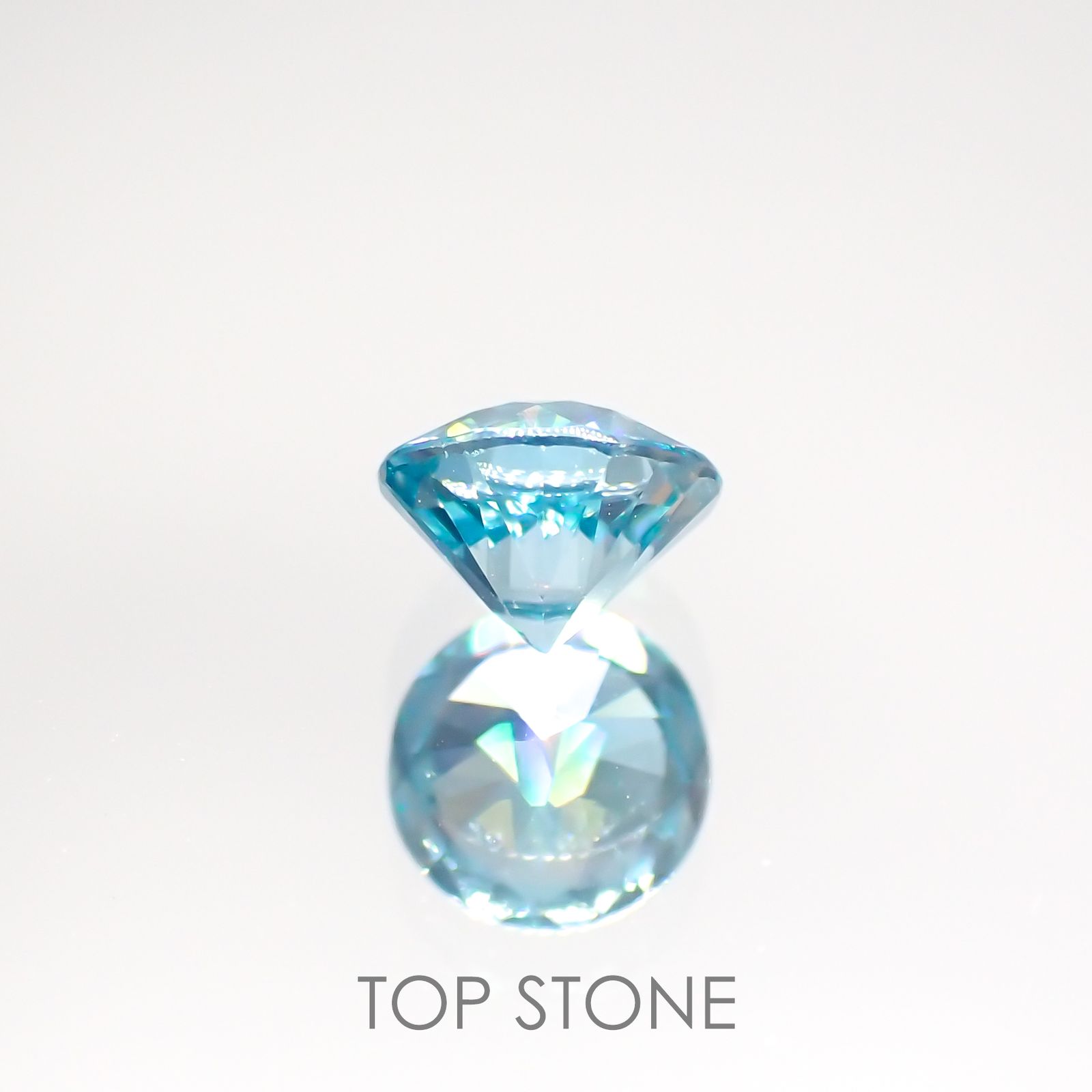 ブルージルコン(宝石名ジルコン) カンボジア産 1.13ct 識別済[211013440]5.9×5.8mm前後