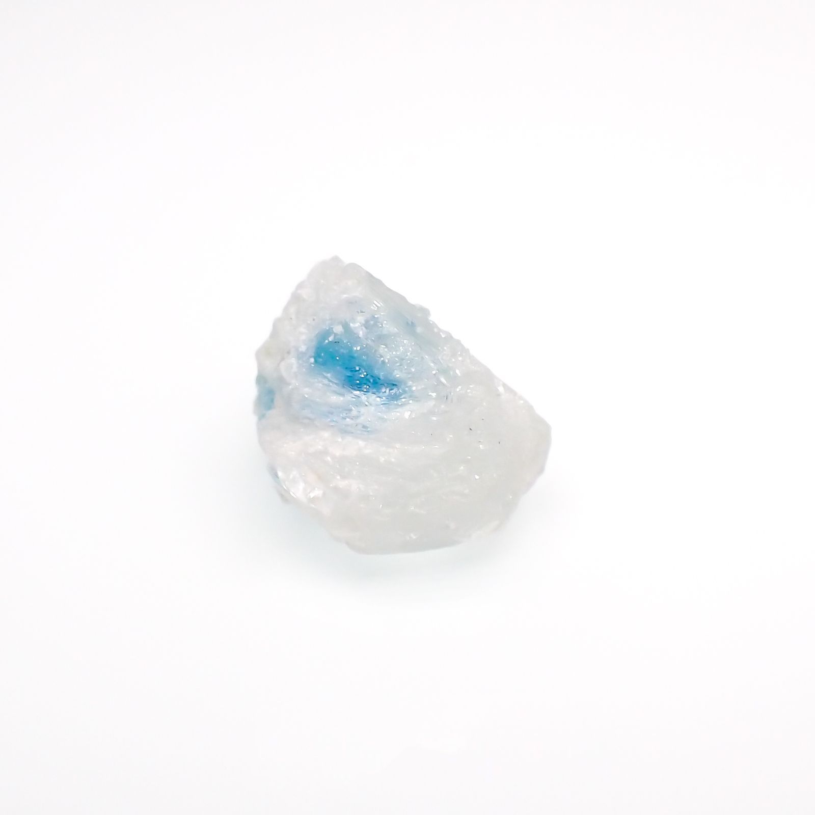 ユークレース原石 ブラジル産 7.21ct[221219676]12.2x10.5mm前後