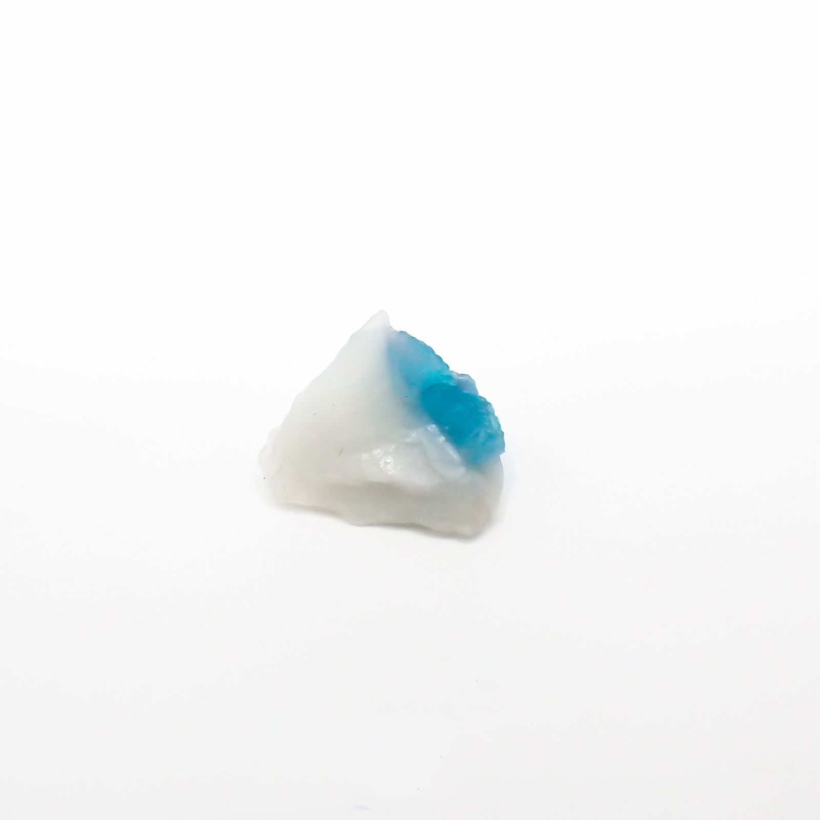 パライバトルマリンインクォーツ ブラジル・バターリャ鉱山産 原石・結晶 2.66ct[210611360]11.2×10.8mm前後