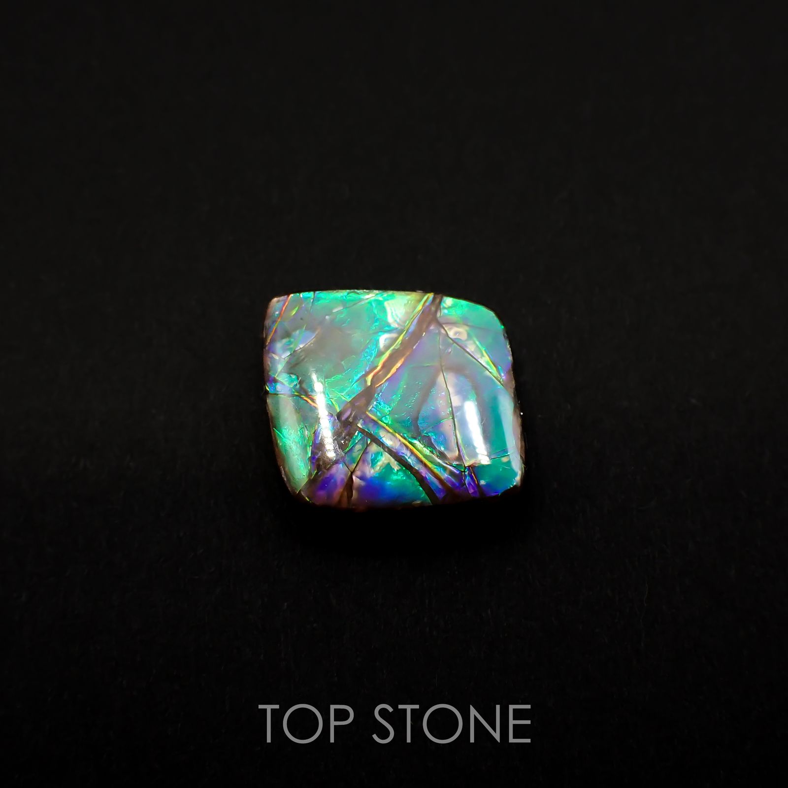 ◇フリーフォーム◇アンモライト トリプレット カナダ産 11.73ct[220817411]15.1x14.4mm前後