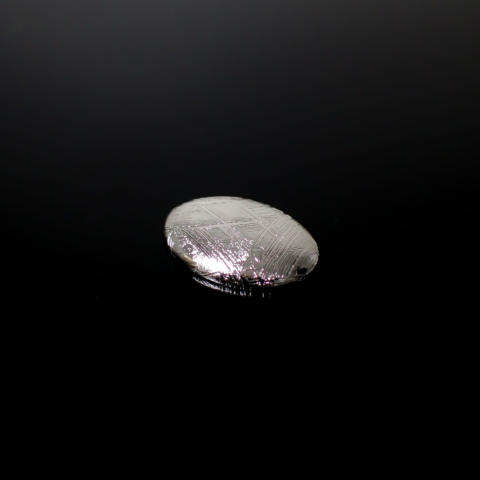 ムオニナルスタ隕石 発見地:スウェーデン 20.29ct[240125768]19.7x14.7mm前後
