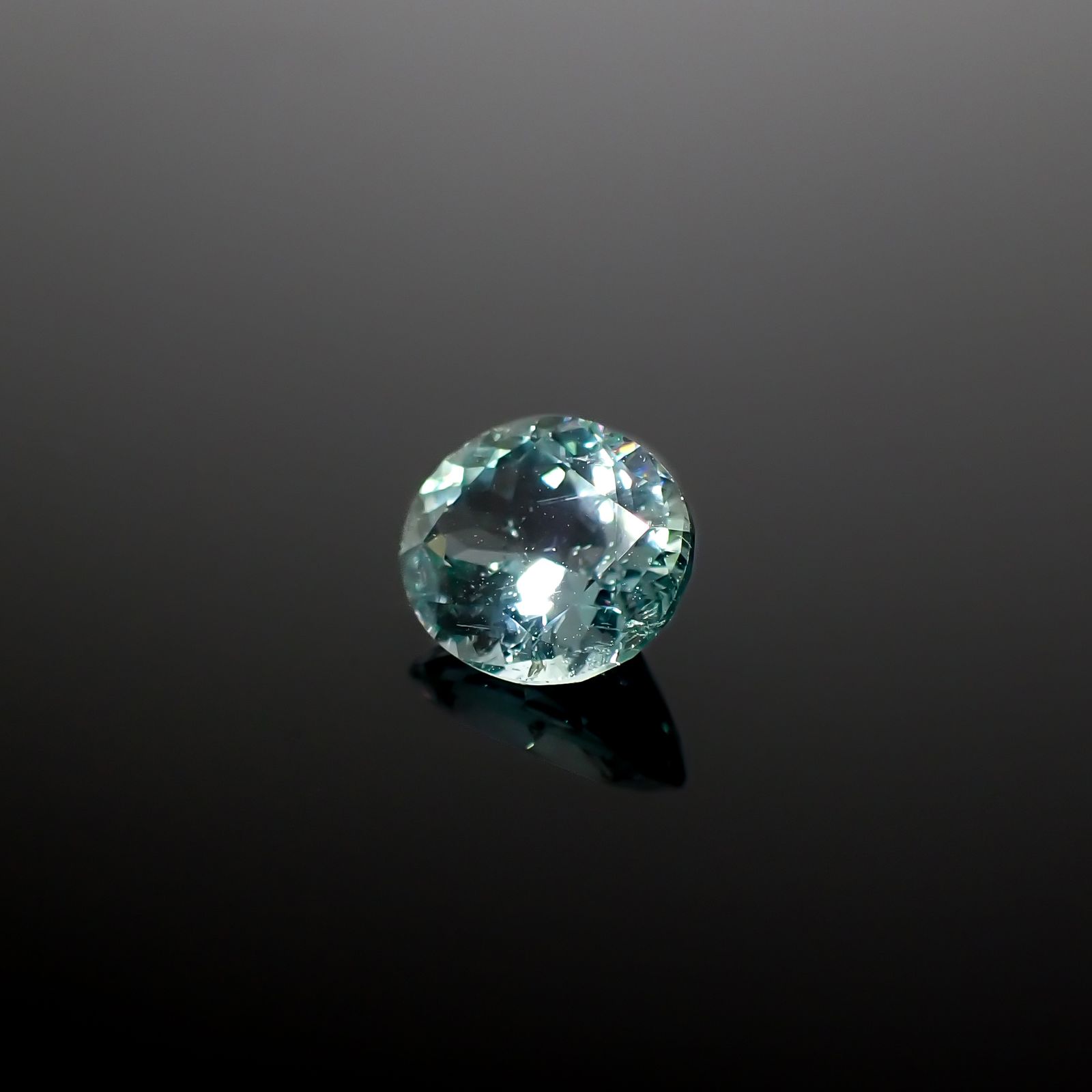 ブルーグリーンコーネルピン タンザニア産 1.15ct[240327011]7.2x6.1mm前後