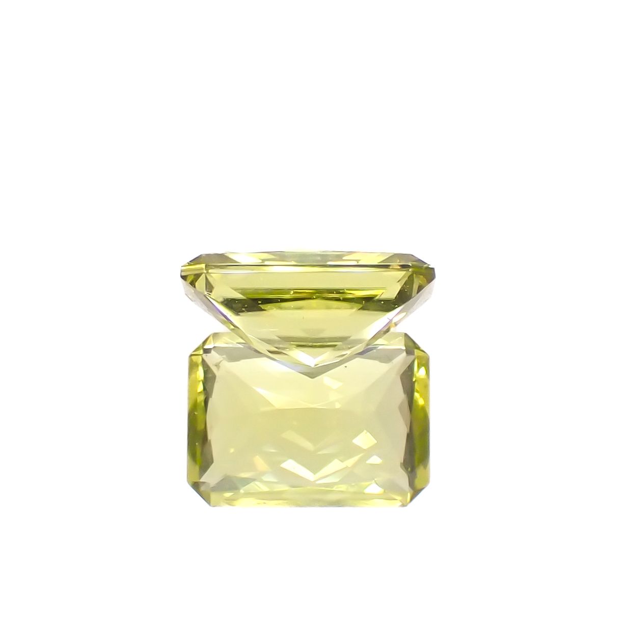 カナリートルマリン ザンビア・カナリー鉱山産 0.78ct[230823135]6.8x4.9mm前後