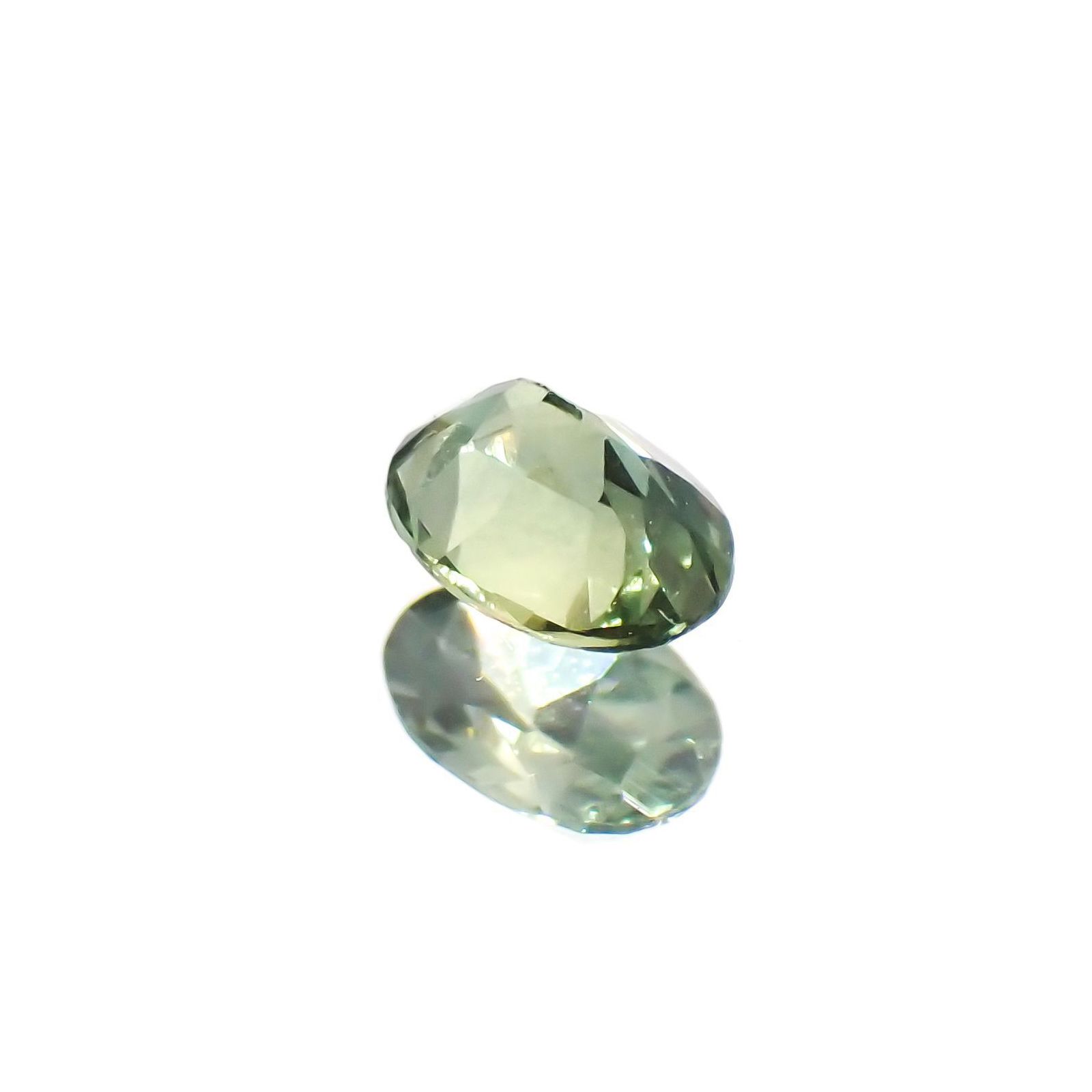 モンタナサファイア(宝石名サファイア)アメリカ・モンタナ州産 0.19ct 識別済[220114640]3.9x2.8mm前後