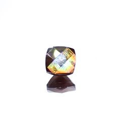 ◇チェッカーカット◇レインボーガーネット 日本・奈良県産 0.78ct[240125544]4.9x4.8mm前後