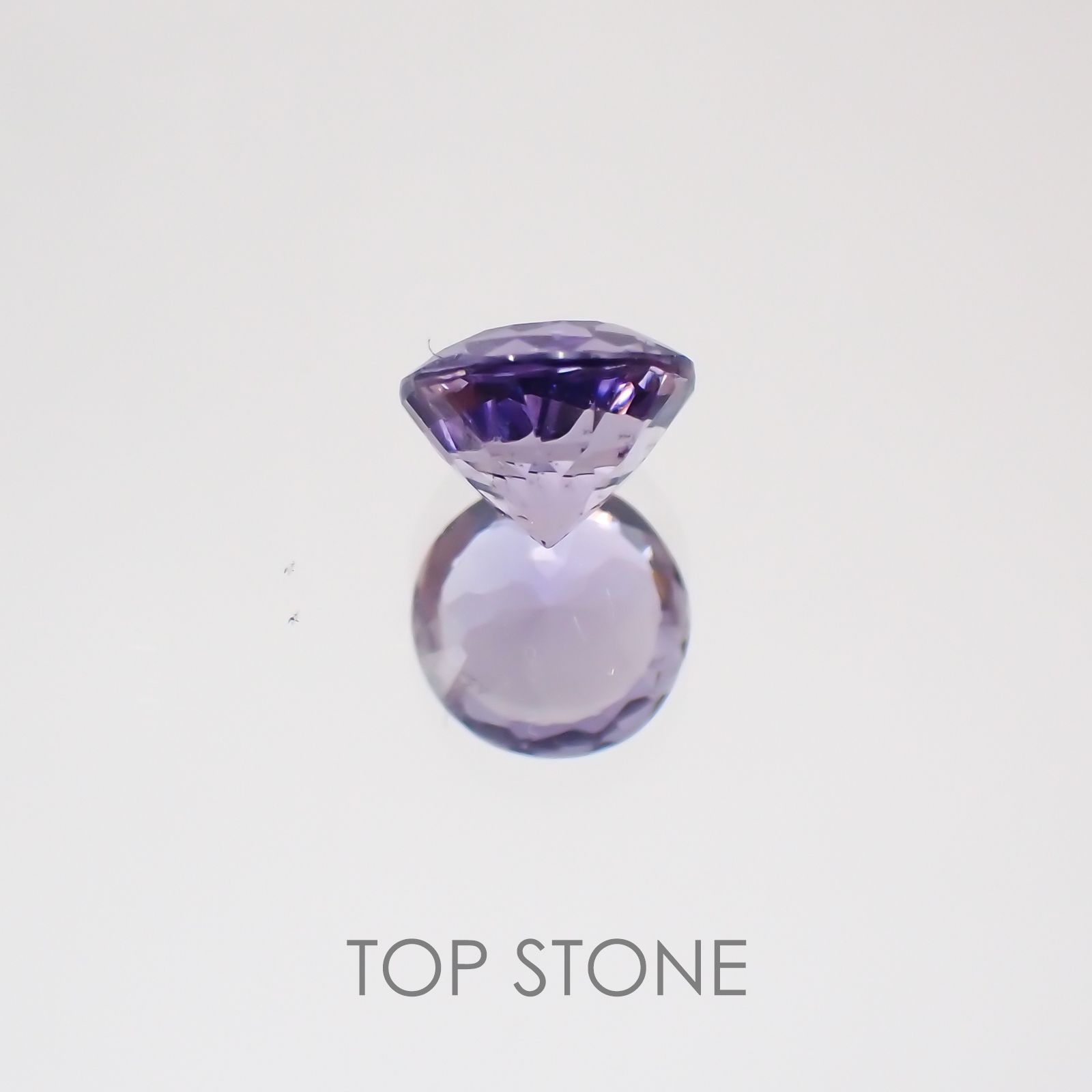マリアライト(宝石名パープル・スキャポライト) スリランカ産 0.41ct 識別済[21038941]4.7×4.7mm前後