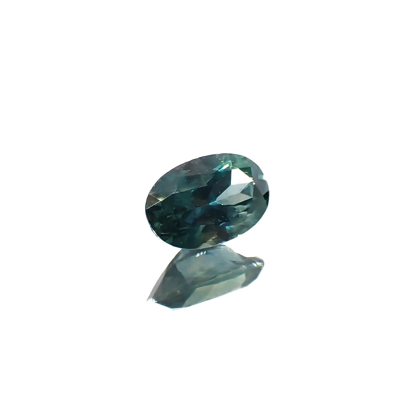 モンタナサファイア(宝石名サファイア)アメリカ・モンタナ州産 0.48ct 識別済[220616651]5.8x3.8mm前後