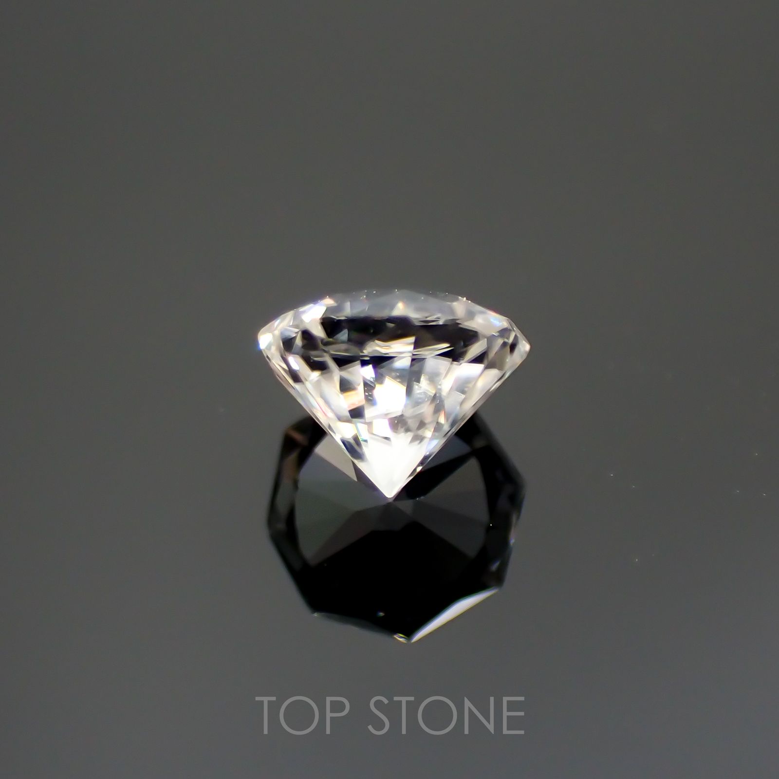 ◇オクタゴンカット◇カラーレスジルコン(宝石名ホワイト・ジルコン)スリランカ/カンボジア産 0.79ct 識別済[220114279]4.7x4.7mm前後