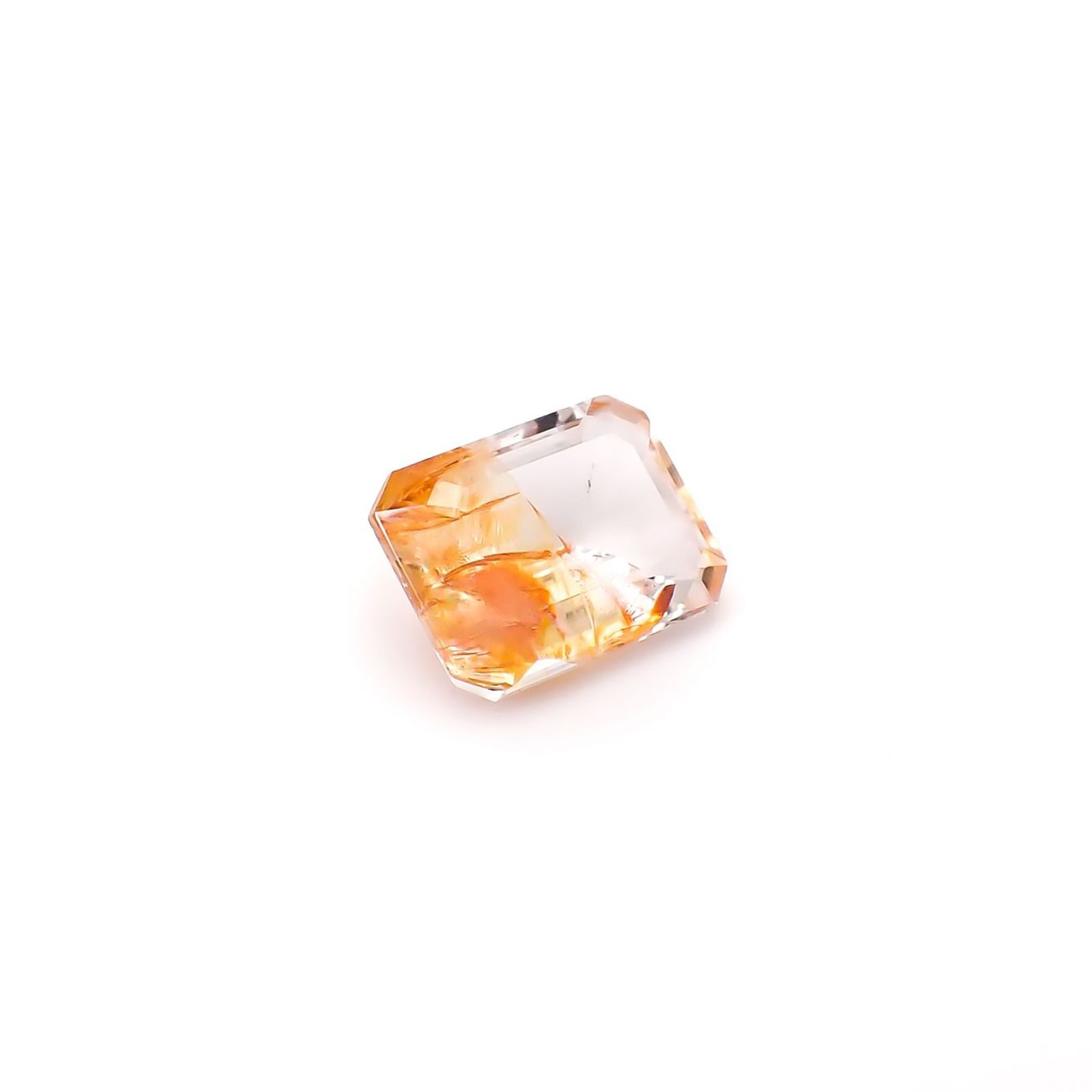 オーロラクォーツ ブラジル産 3.89ct / 11.1x8.7mm前後 [260331888]