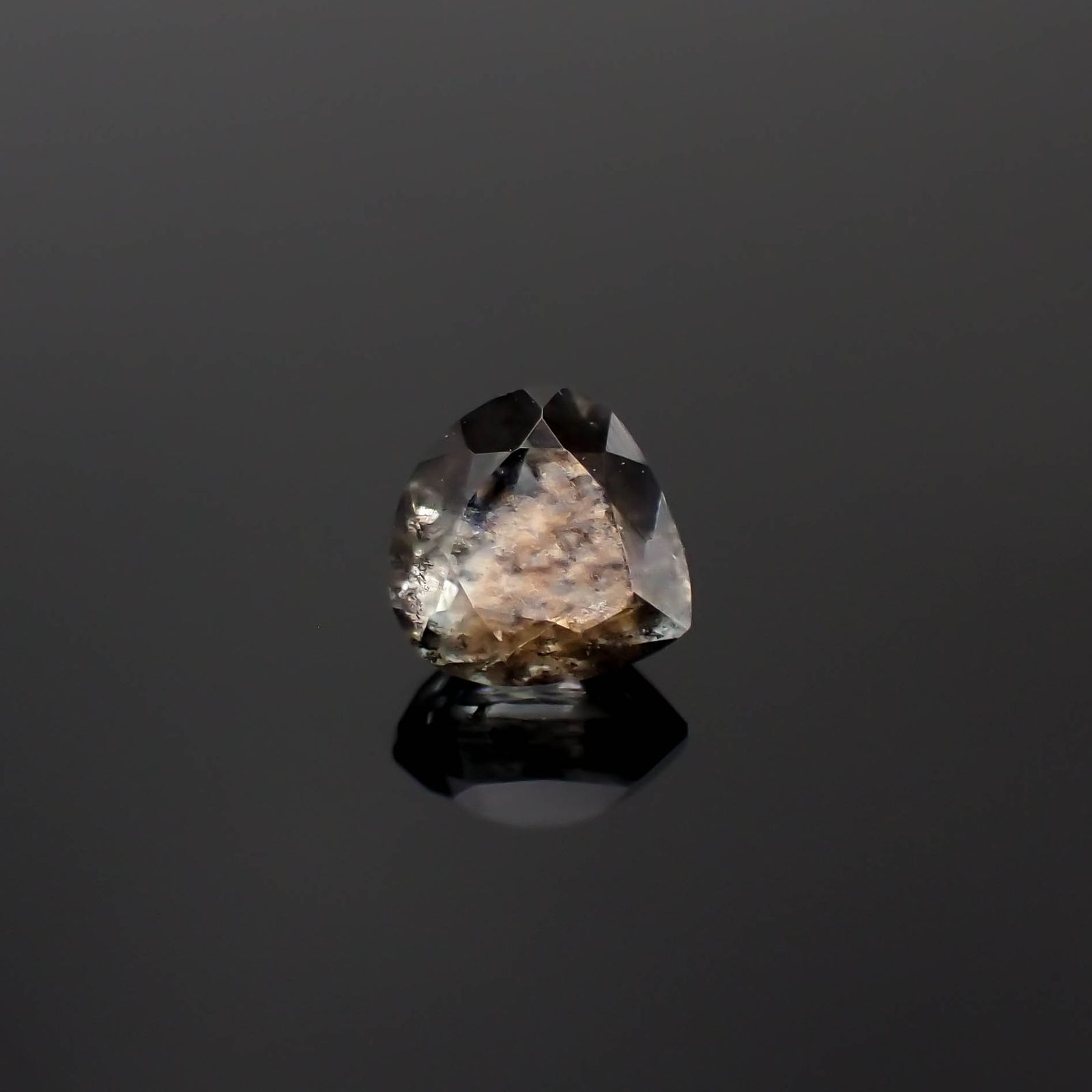 アベンチュリンアクアマリン ナイジェリア産 0.95ct[240226028]6.4x6.2mm前後