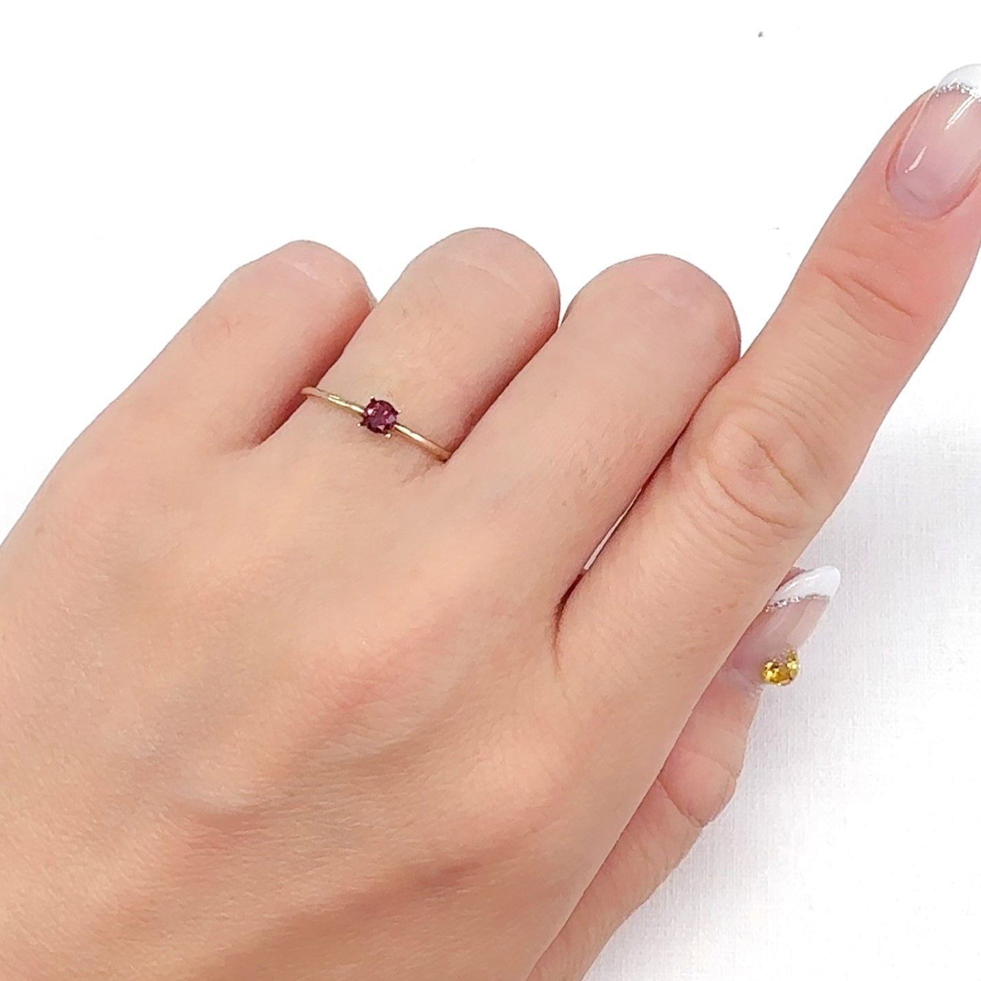 レッドスピネル ビルマ産 0.17ct[240728575]3.3x3.3mm前後