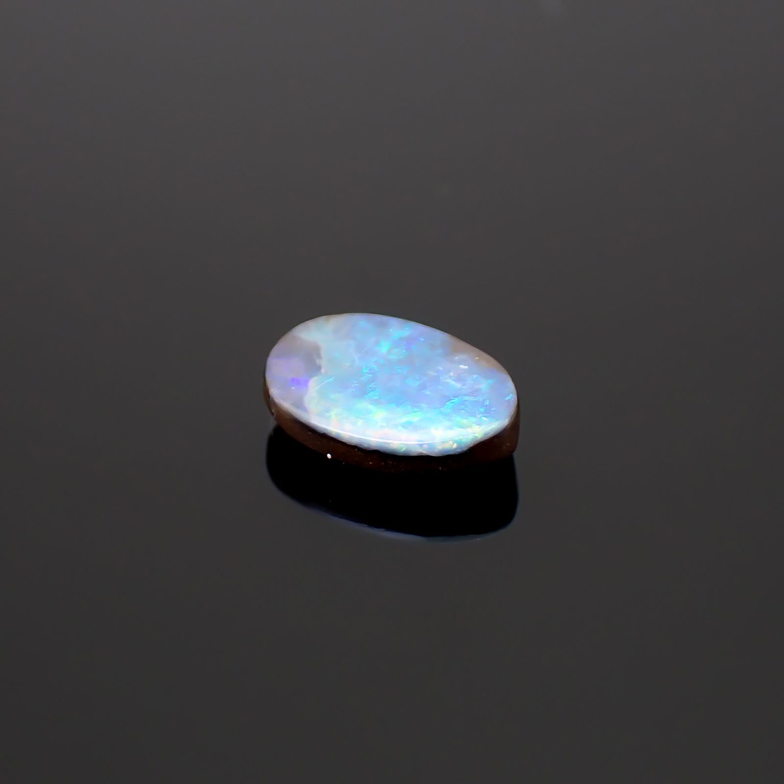ボルダーオパール オーストラリア産 2.19ct / 11.1x7.8mm前後 [260933079]