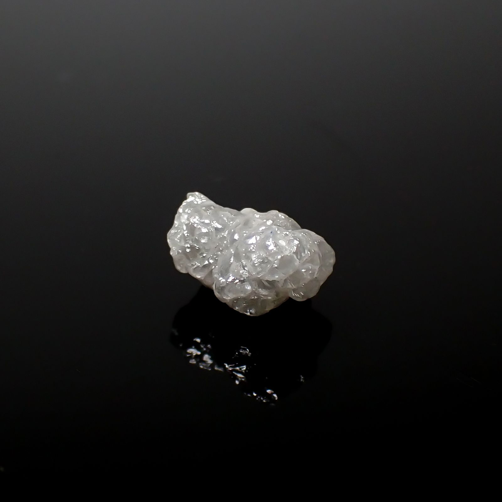 ダイヤモンド 原石 1.56ct[240326576]7.6x6mm前後